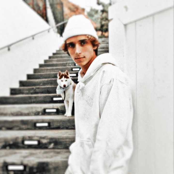Profile Picture of ☻︎ (@stormsjosh) on Tiktok