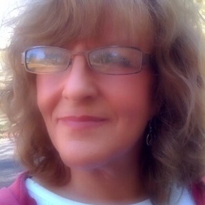 Profile Picture of Deborah Bunnell (@chs1975) on Twitter