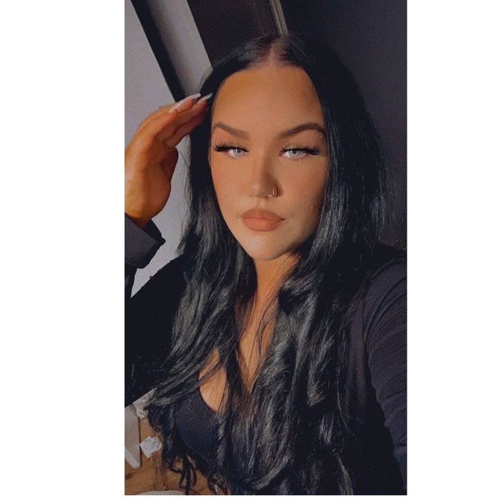 Profile Picture of   Simone Gray (@sxmonegrayyy)... (@sxmonegrayyy) on Tiktok