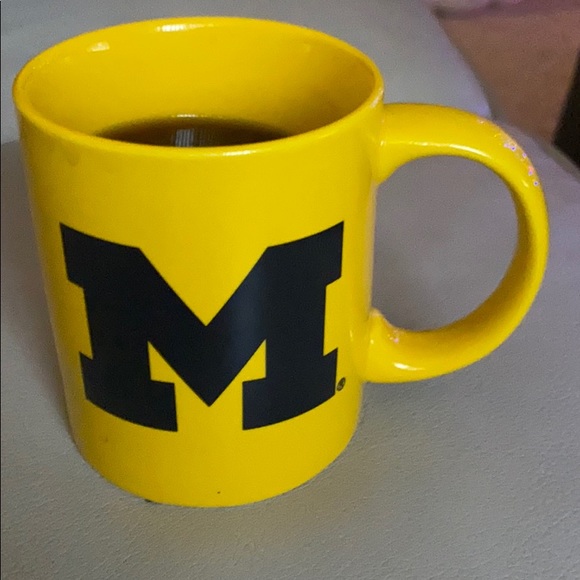 Profile Picture of Jake Riggie (@jsmooth20592) on Poshmark