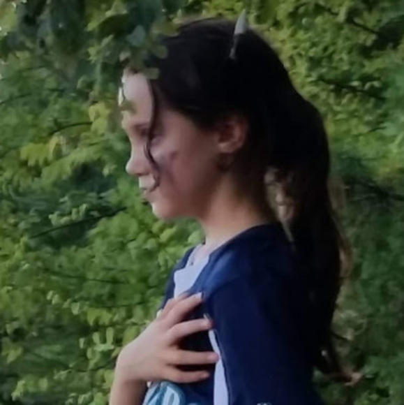 Profile Picture of Sophia Craddock (@sjcraddock123) on Poshmark