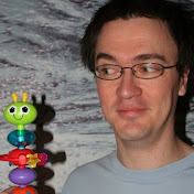 Profile Picture of James Golding (@DigSquid) on Youtube