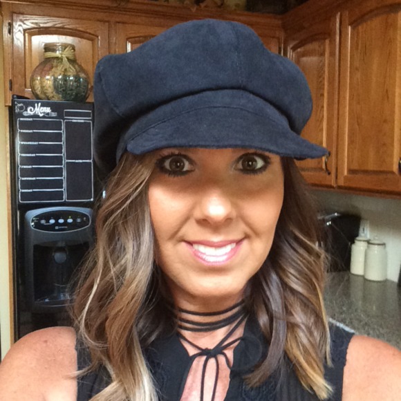 Profile Picture of John Wilhite (@ljwilhite22) on Poshmark