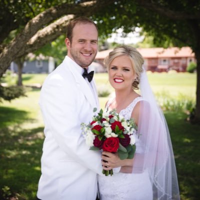 Profile Picture of Tori Lee (@torihohl) on Twitter