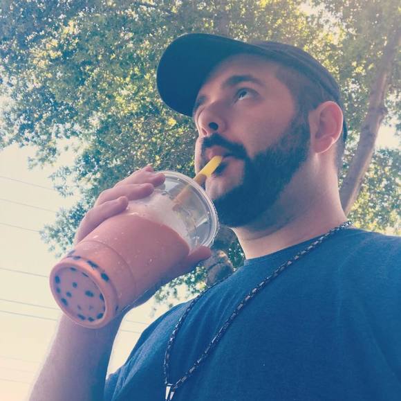 Profile Picture of Ben Wolowitz (@swiblet) on Poshmark