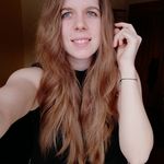 Profile Picture of Julia (@julia_breaks) on Instagram