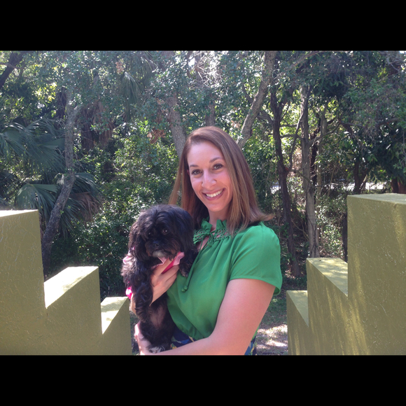 Profile Picture of Melissa Rothmel (@melissaroth) on Poshmark