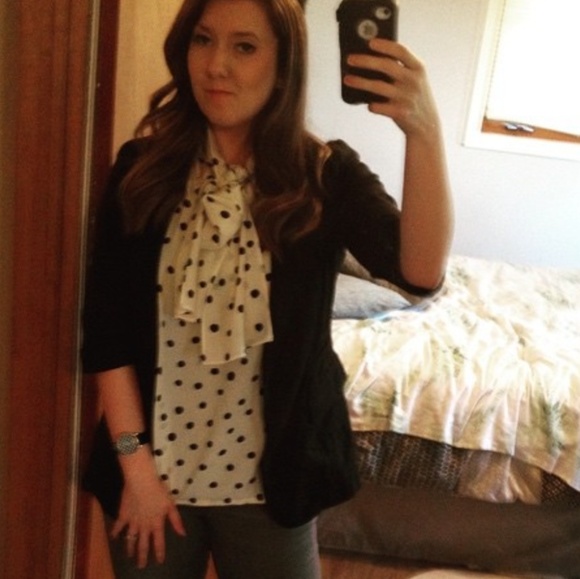 Profile Picture of Kate Bezaire (@danidawg) on Poshmark