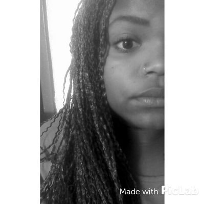 Profile Picture of Júlia Silva Santos (@Panda_Goraieb) on Twitter