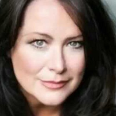 Profile Picture of Amy Robbins (@AmyRobbins171) on Twitter