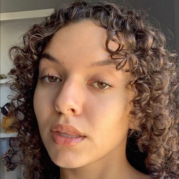 Profile Picture of Madison Reese (@maddiedadoll) on Poshmark