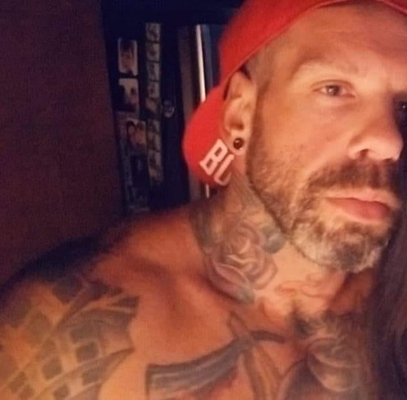 Profile Picture of Chris Pronovost-morin (@pmchris) on Poshmark