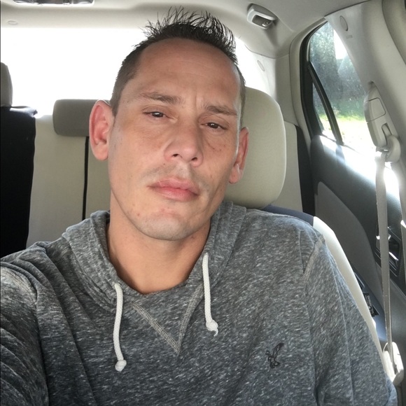 Profile Picture of Jeremy Key (@jd0307) on Poshmark