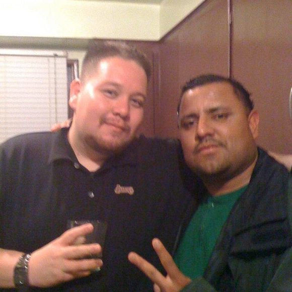 Profile Picture of Alex Nuno (@musicaiguana) on Poshmark