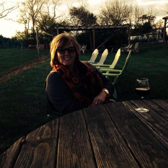 Profile Picture of Martha Brock (@sugarchic1) on Poshmark