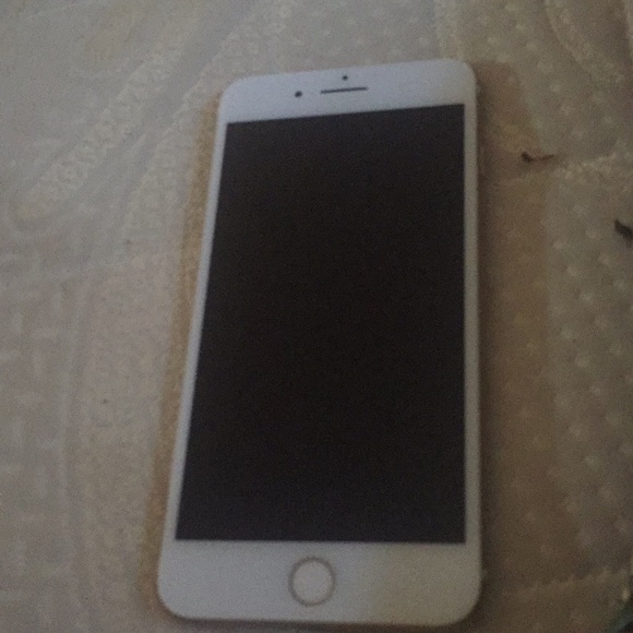 Profile Picture of David Clemente (@trippiefrmthass) on Poshmark