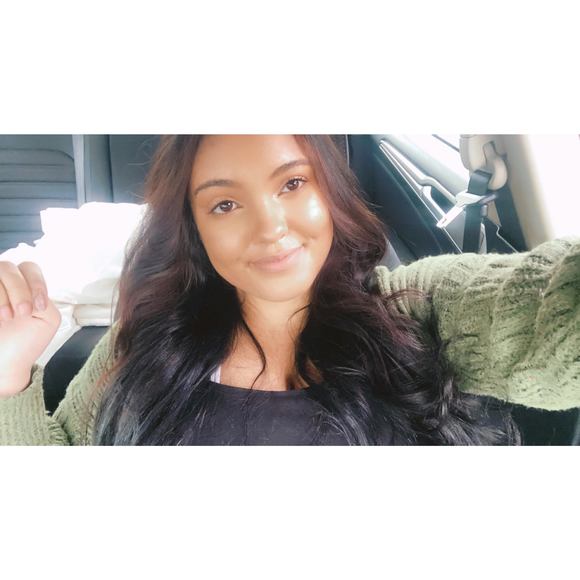 Profile Picture of Jourdan Frigard (@jourdan17rae) on Poshmark