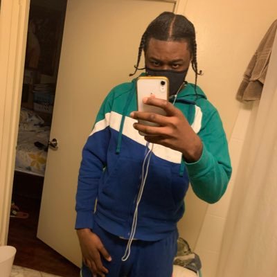 Profile Picture of Shotdown (@OmarDennis18) on Twitter