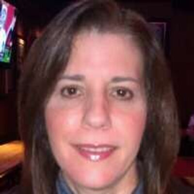 Profile Picture of Danielle Menichelli (@daniellemeniche) on Twitter