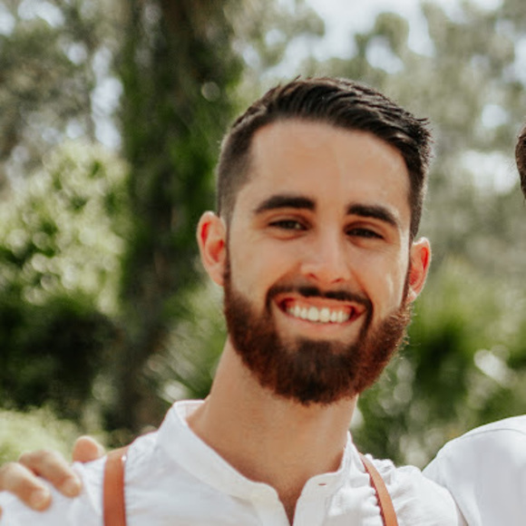 Profile Picture of Drew Mydock (@mydockdrew) on Poshmark