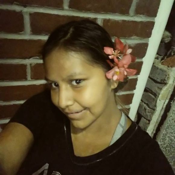 Profile Picture of Ernestine Tews (@horseslove1331) on Poshmark