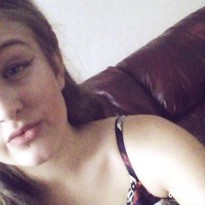 Profile Picture of Bethany Ellis (@Bethanyellis_64) on Twitter