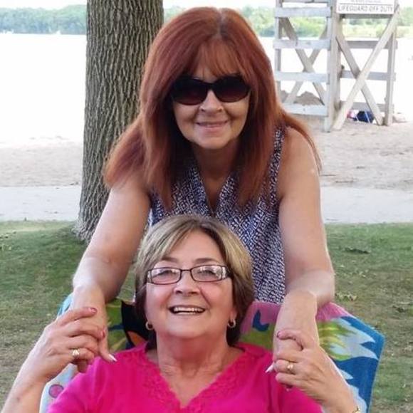 Profile Picture of Fran Hunter-clemons (@fhclemons) on Poshmark