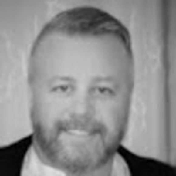 Profile Picture of Thomas Brady (@bradybnch) on Poshmark