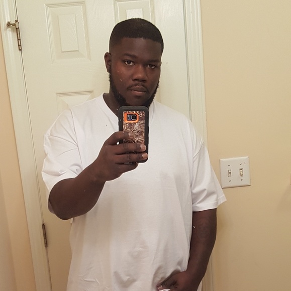 Profile Picture of Ronald Ewing (@bigie1981) on Poshmark