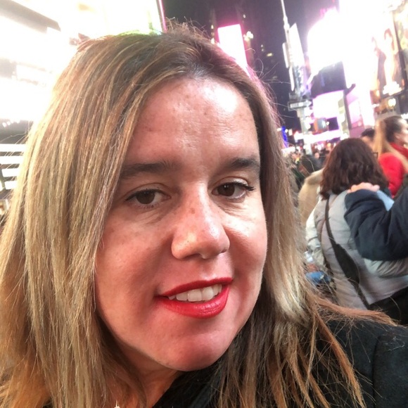 Catherine Allgor - Poshmark Profile Picture of Catherine Allgor (@catherineallgor) on Poshmark