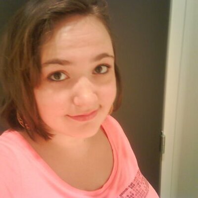 Profile Picture of Sara Imhof (@FallOutGurlxx) on Twitter