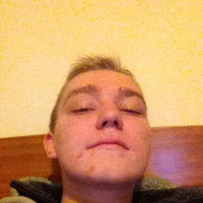 Profile Picture of Chris Betteridge (@HintofBeige) on Twitter