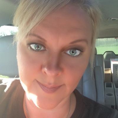 Profile Picture of Tanya Lynn Oakes (@oakes1005) on Twitter