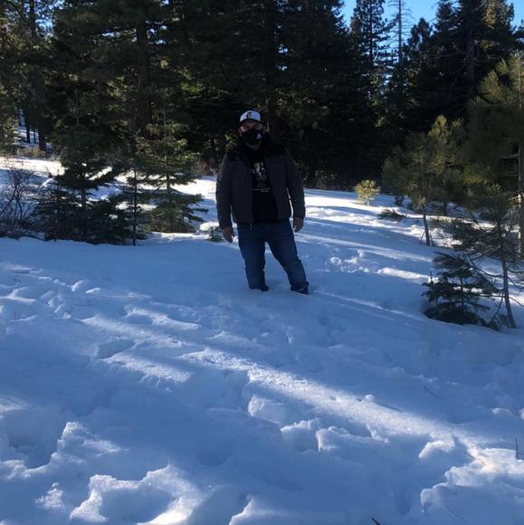 Profile Picture of Luis Bojorquez (@oaksinaloa) on Poshmark