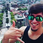 Profile Picture of Barry Gomez (@bluebarrybuds) on Instagram