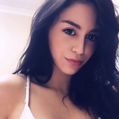 Profile Picture of  💰King Karina 💰 (@KarinaKingsAV) on Twitter