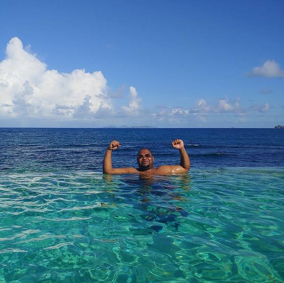 Profile Picture of Choly Chill (@choly313) on Poshmark