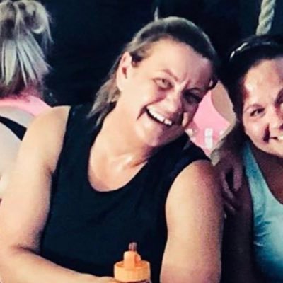 Profile Picture of Jeanette Ellis (@bluesball) on Twitter