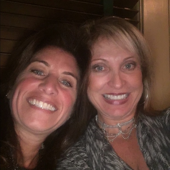 Profile Picture of Mich Coolahan (@michellecool) on Poshmark