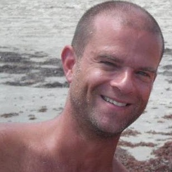 Profile Picture of Matthew Manchack (@mpmanchack) on Poshmark