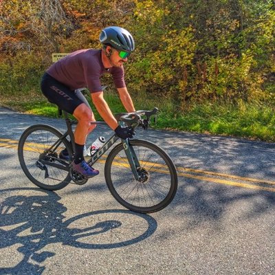 Profile Picture of Steven Wilke (@StevenRidesBike) on Twitter