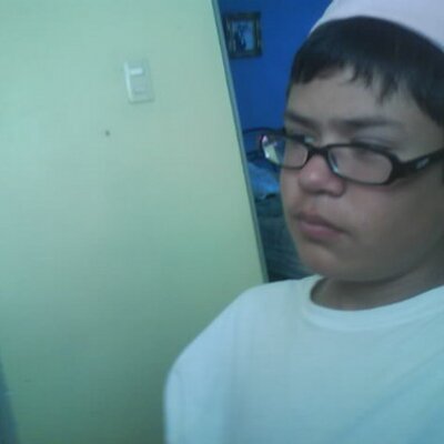 Profile Picture of Lorenzo Castañeda (@lenchofresh) on Twitter