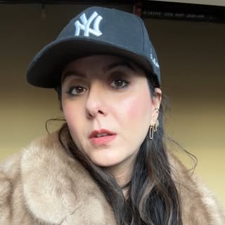 Profile Picture of Vanessa Yaffa Ron (@cleverfoxnyc) on Instagram