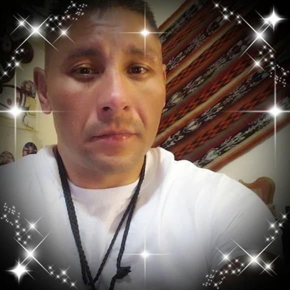 Profile Picture of Mario Gurule (@mario_gurule) on Poshmark