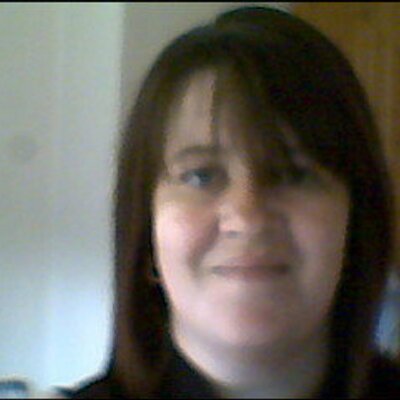 Profile Picture of Deirdre O Leary (@Drdr72) on Twitter