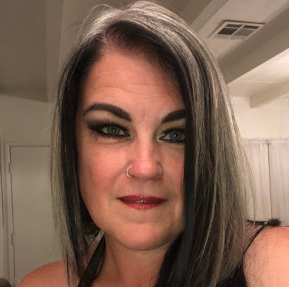 Profile Picture of B Reimmuth (@setitup2002) on Poshmark