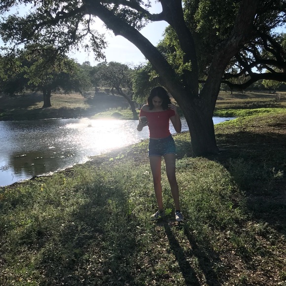 Profile Picture of Jasmine Soleman (@umxjas) on Poshmark