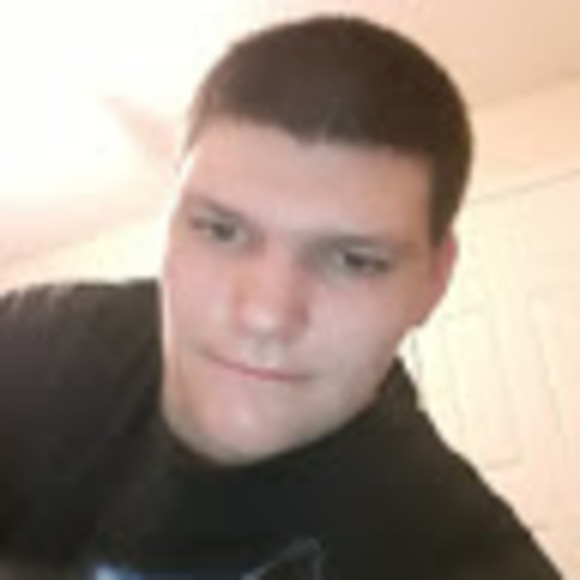 Profile Picture of William Waldroff (@williamwaldroff) on Poshmark