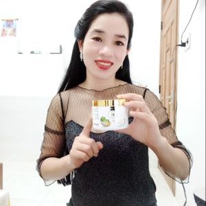 Profile Picture of Nguyễn Quỳnh Giao (@NguynQunhGiao11) on Twitter