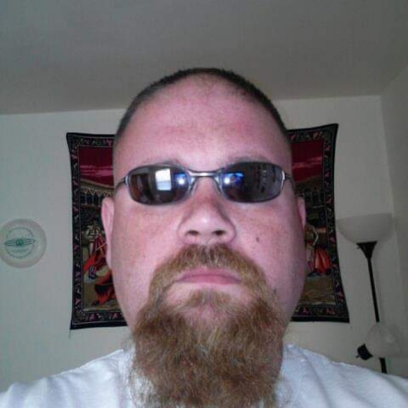 Profile Picture of Fernando Alfonso (@falfonso696) on Poshmark